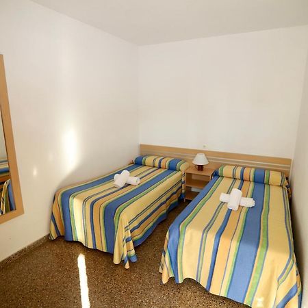 Apartamentos Acuarium II Бенідорм Екстер'єр фото